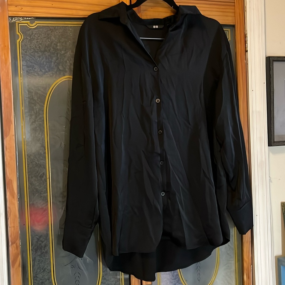 Uniqlo business shirt